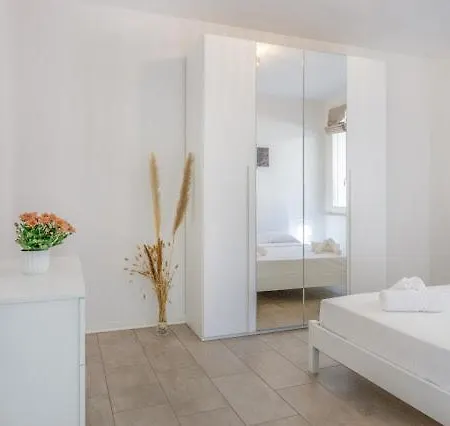 Aparthotel Nour - Castramajora Alloggi