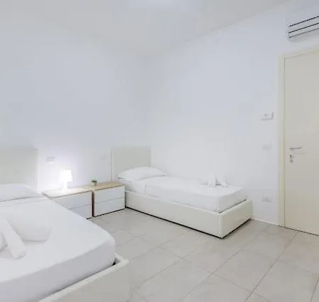 Ξενοδοχείο με διαμερίσματα Castramajora Alloggi 3*